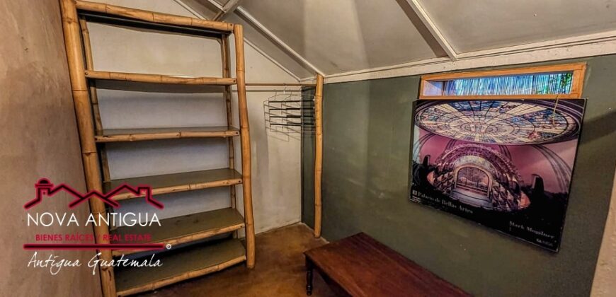 EH212-Nice furnished apartment