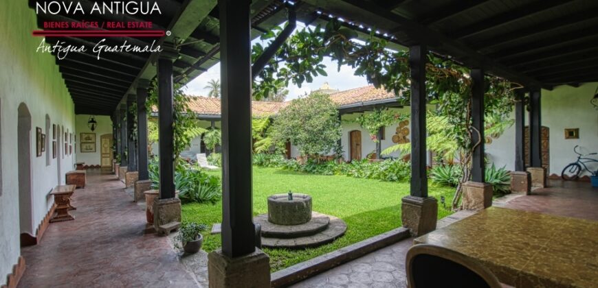 A4172 – Incredible colonial property