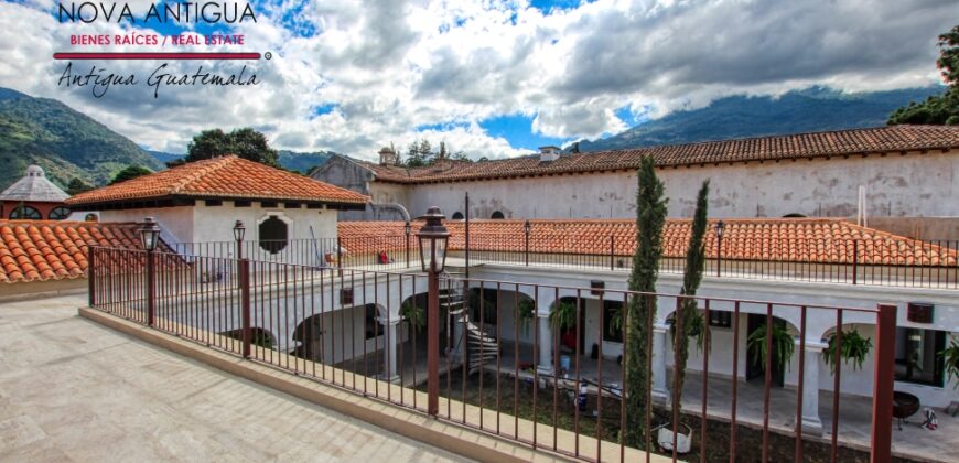 H101 – Hermosa casa en construccion en San Pedro el Alto