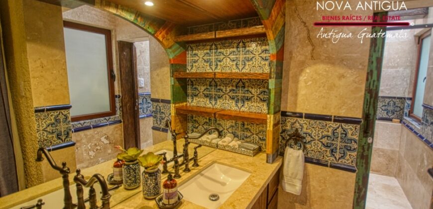 A4176 – Apartamento de 3 dormitorios en condominio exclusivo