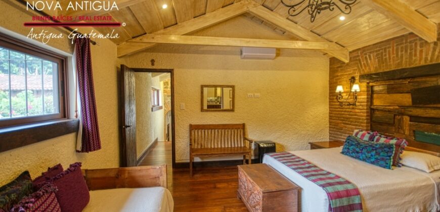 A4176 – 3 bedroom apartment in exclusive gated community