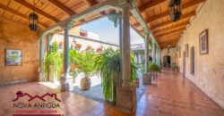 A4175 – Property for sale in the center of Antigua Guatemala