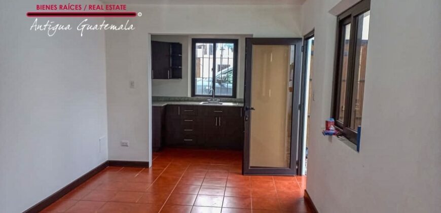 I298 – House in the area of San Pedro las Huertas
