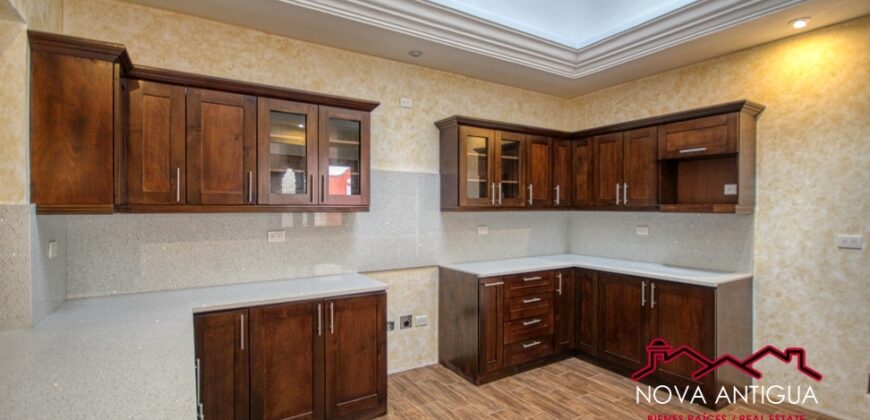 A4180 – House in residential area