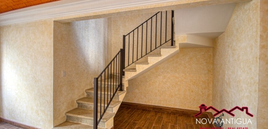 A4180 – House in residential area