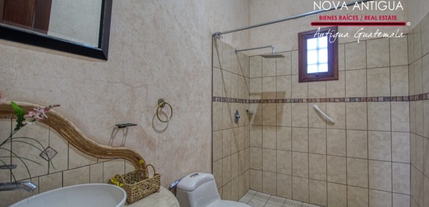 D283 – Property for rent in Panorama