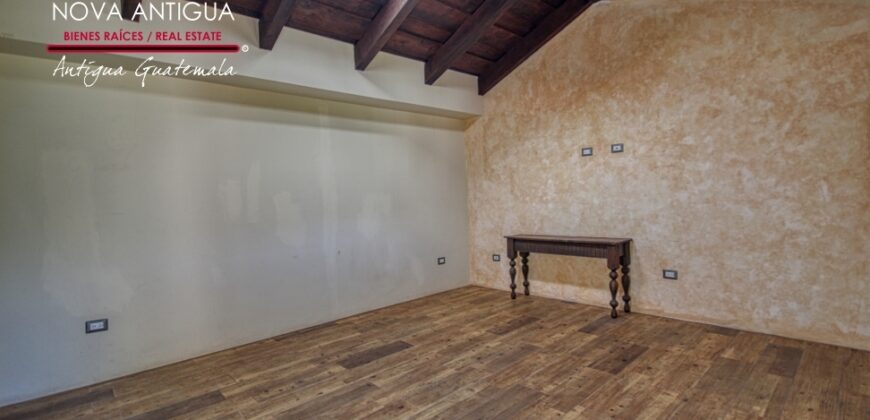 D283 – Property for rent in Panorama