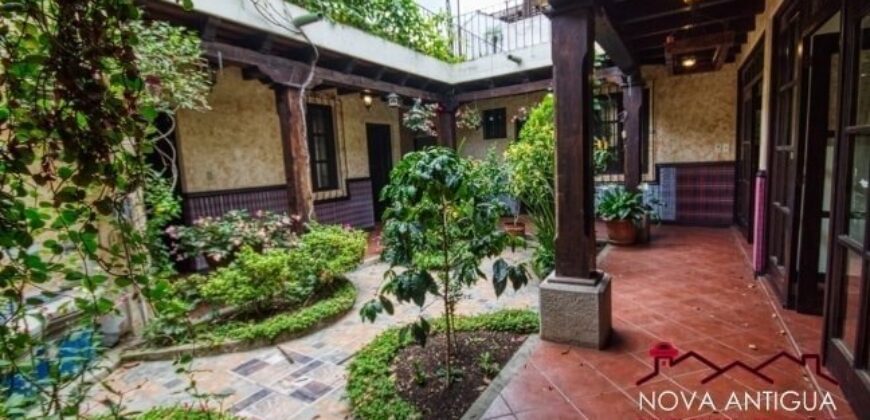 A732 – 4 bedroom house without furniture