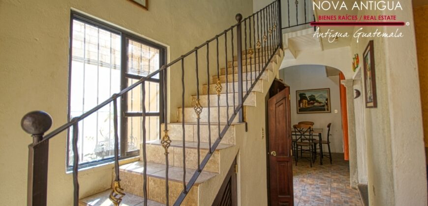 F356-Apartment in residential area