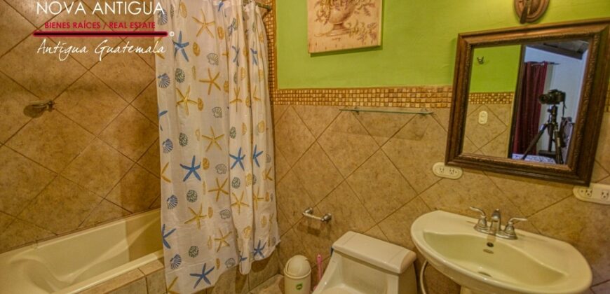 F356-Apartment in residential area