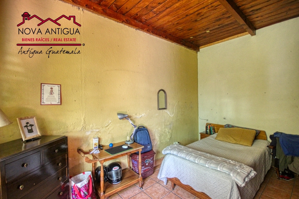 SI229 – Propiedad en renta sobre la entrada de Antigua Guatemala
