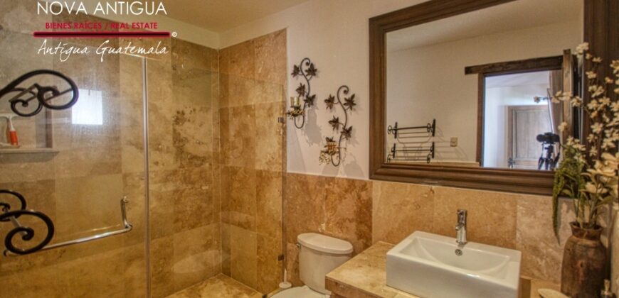 A4186 – Incredible property for rent in Antigua Guatemala
