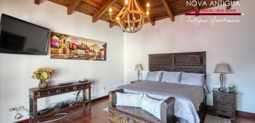 A4186 – Increíble propiedad en renta en Antigua Guatemala
