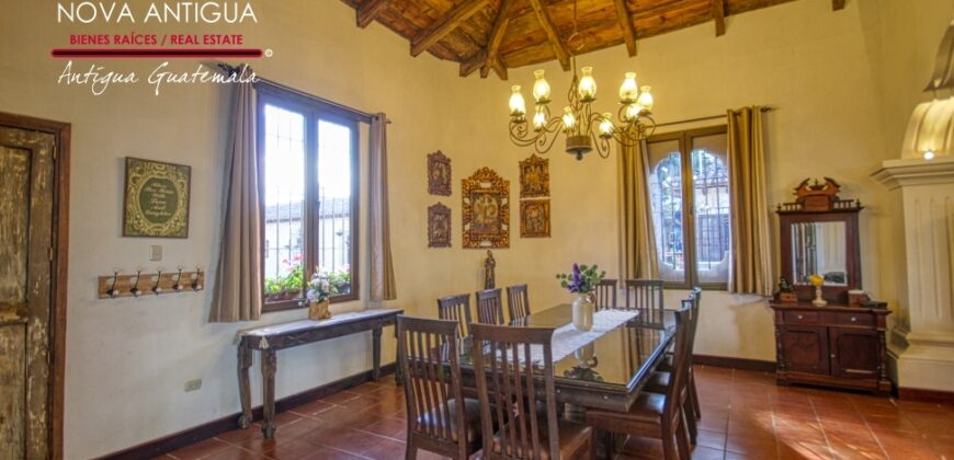 A4186 – Increíble propiedad en renta en Antigua Guatemala