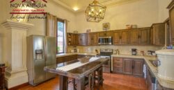 A4186 – Incredible property for rent in Antigua Guatemala