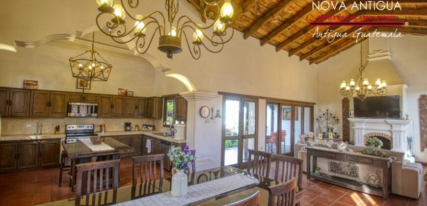 A4186 – Increíble propiedad en renta en Antigua Guatemala