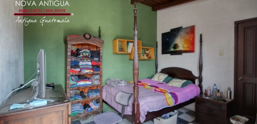 A4189 – Propiedad comercial sobre calle sumamente transitada