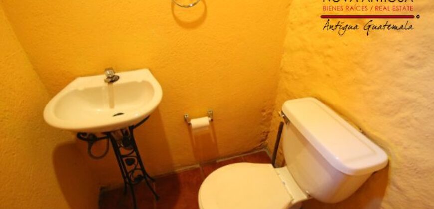 A230 – House for rent in condominium El Injertal