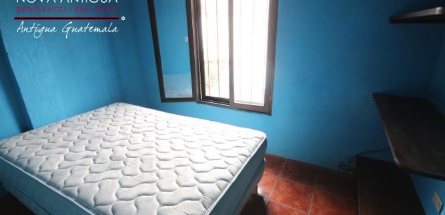 A230- Bonita casa de 3 habitaciones sin muebles