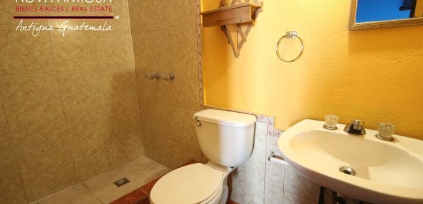 A230 – House for rent in condominium El Injertal