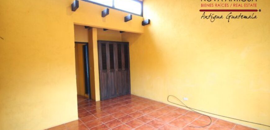 A230 – House for rent in condominium El Injertal