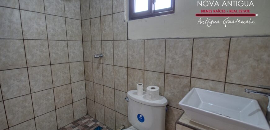 A4191 – Propiedad de 3 apartamentos equipados