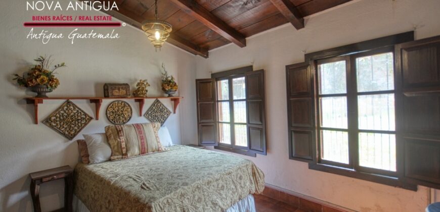 H104 – Bonito apartamento con muebles en San Pedro el Alto