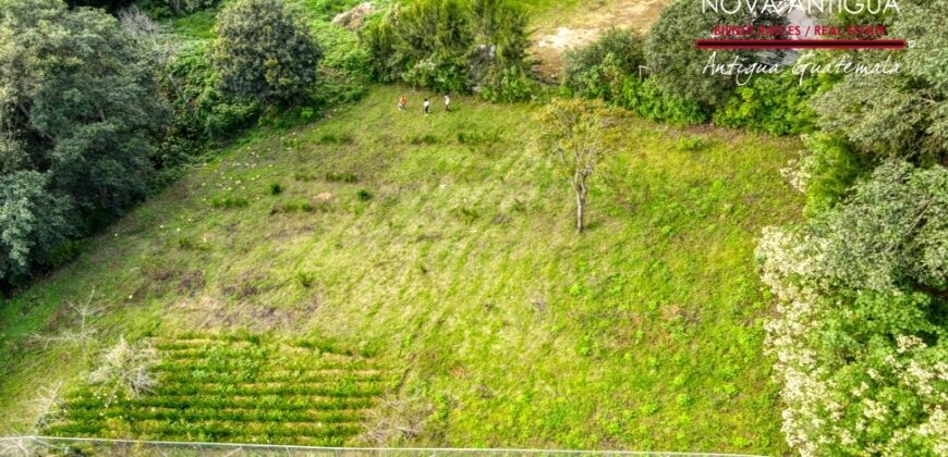 EH218 – Terreno en el area del Hato