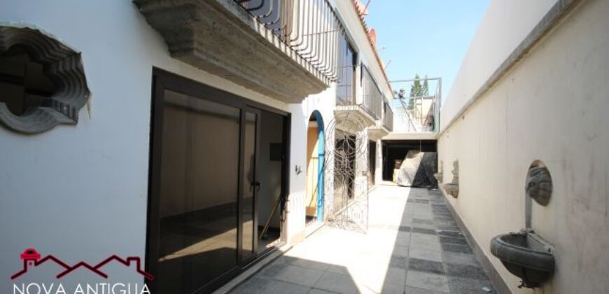 A3113 – Complejo de apartamentos en renta en Antigua Guatemala