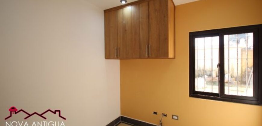 A3113 – Apartment complex for rent in Antigua Guatemala