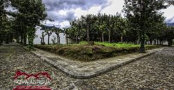 Q450 – Corner building lot in exclusive gated community