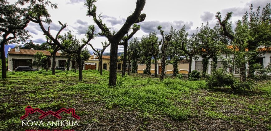 Q450 – Terreno de esquina en condominio exclusivo