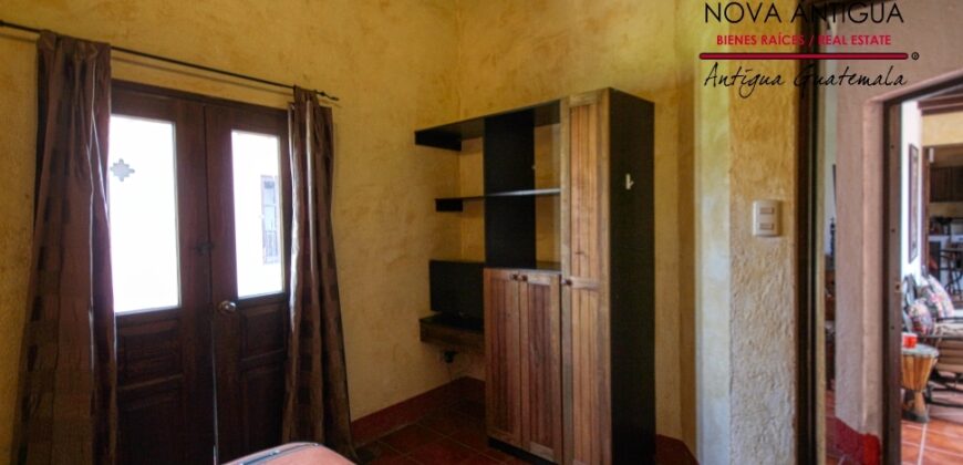 A712 – Apartamento totalmente amueblado