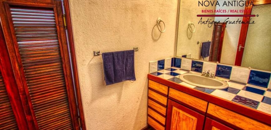 A333 – Furnished house 3 bedrooms