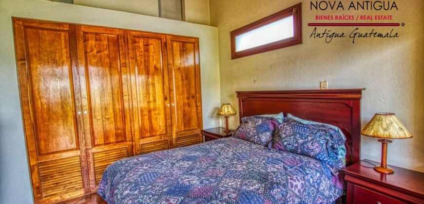 A333 – Furnished house 3 bedrooms