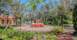Q450 – Corner building lot in exclusive gated community