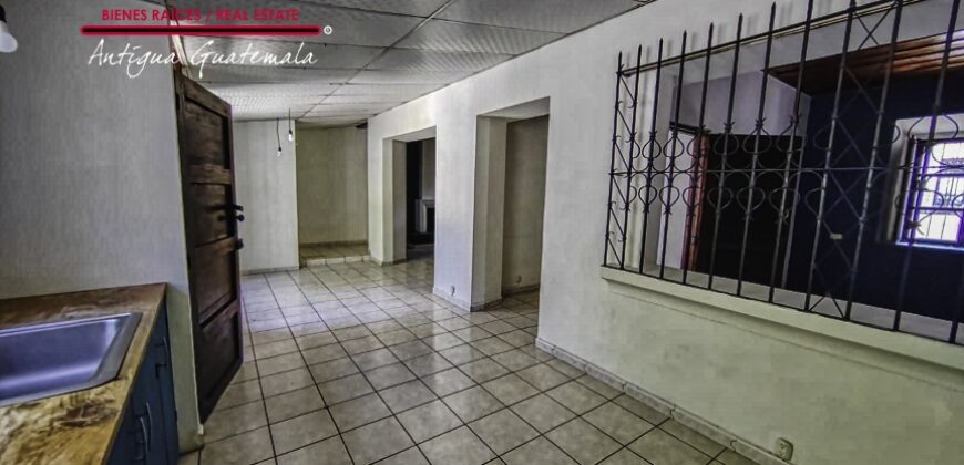 A4198 – Local en renta en Antigua Guatemala