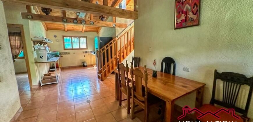 H106 – Bonita casa amueblada en San Pedro el Alto