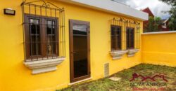 I71 – Hermosa casa de un nivel en San Pedro las Huertas