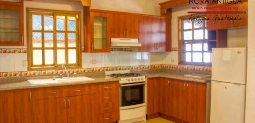 D287 – 3 bedroom house in the Panorama area