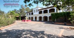 R25 – Hermosa casa dentro de condominio Antigua Gardens