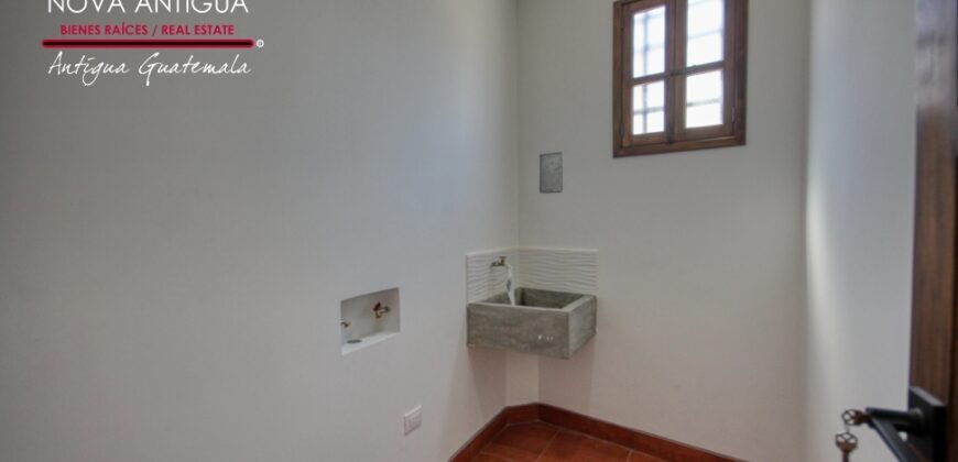 T42 – Loft de esquina en residencial