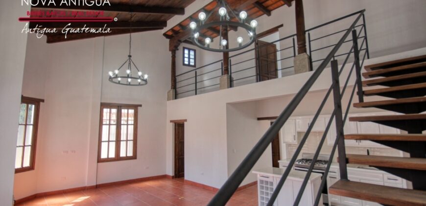 T42 – Loft de esquina en residencial