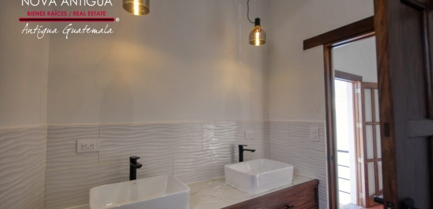 T42 – Loft de esquina en residencial