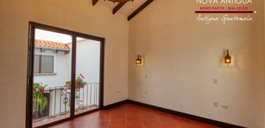 T43 – Hermosa casa en uno de los residenciales más desarrollados