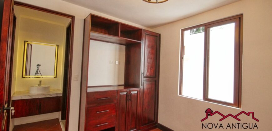 T43 – Beautiful house in Hacienda del Comendador