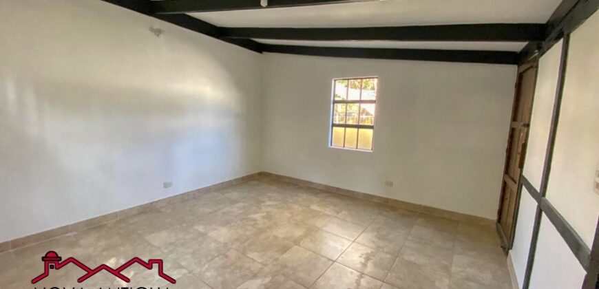 A4204 – Apartamento sin muebles en Antigua Guatemala