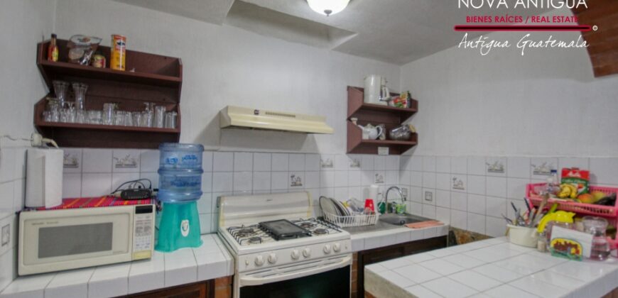 A4207 – Propiedad ideal para hostal cerca de iglesia la Merced