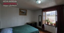 A4207 – Ideal property for a hostel near La Merced church