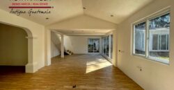H107 – Unfurnished house in residential